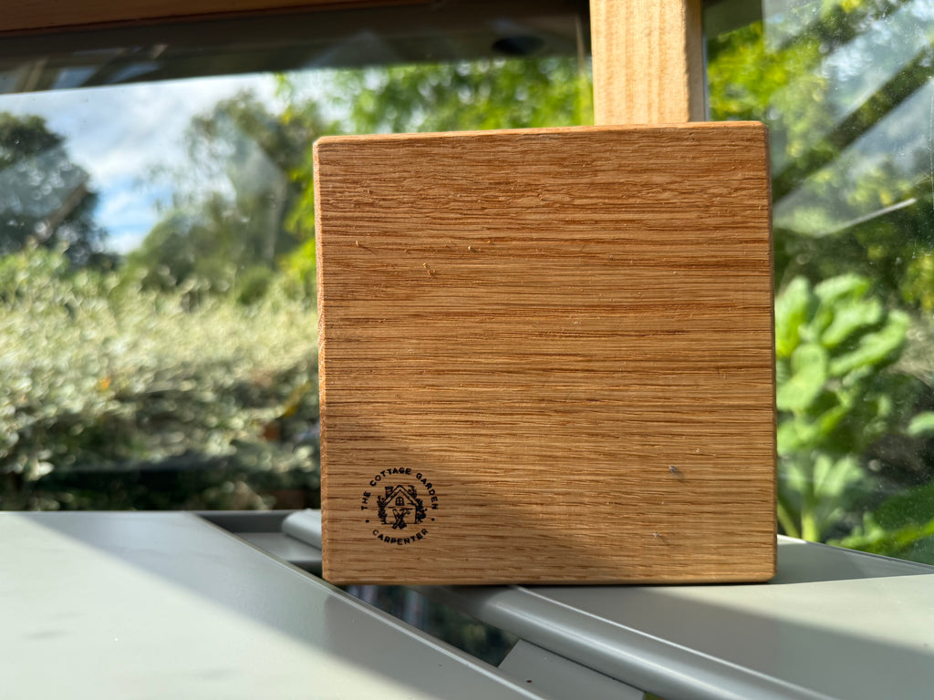 Natural Solid Oak Golf Ball & Pen Display Stand - Handmade in Hampshire - Golf Enthusiast Gift - Desk or Display - Personalisable