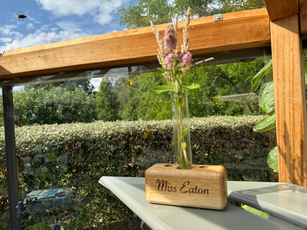 Handmade Solid Oak Desk Organizer: Mini Vase & Pen Stand