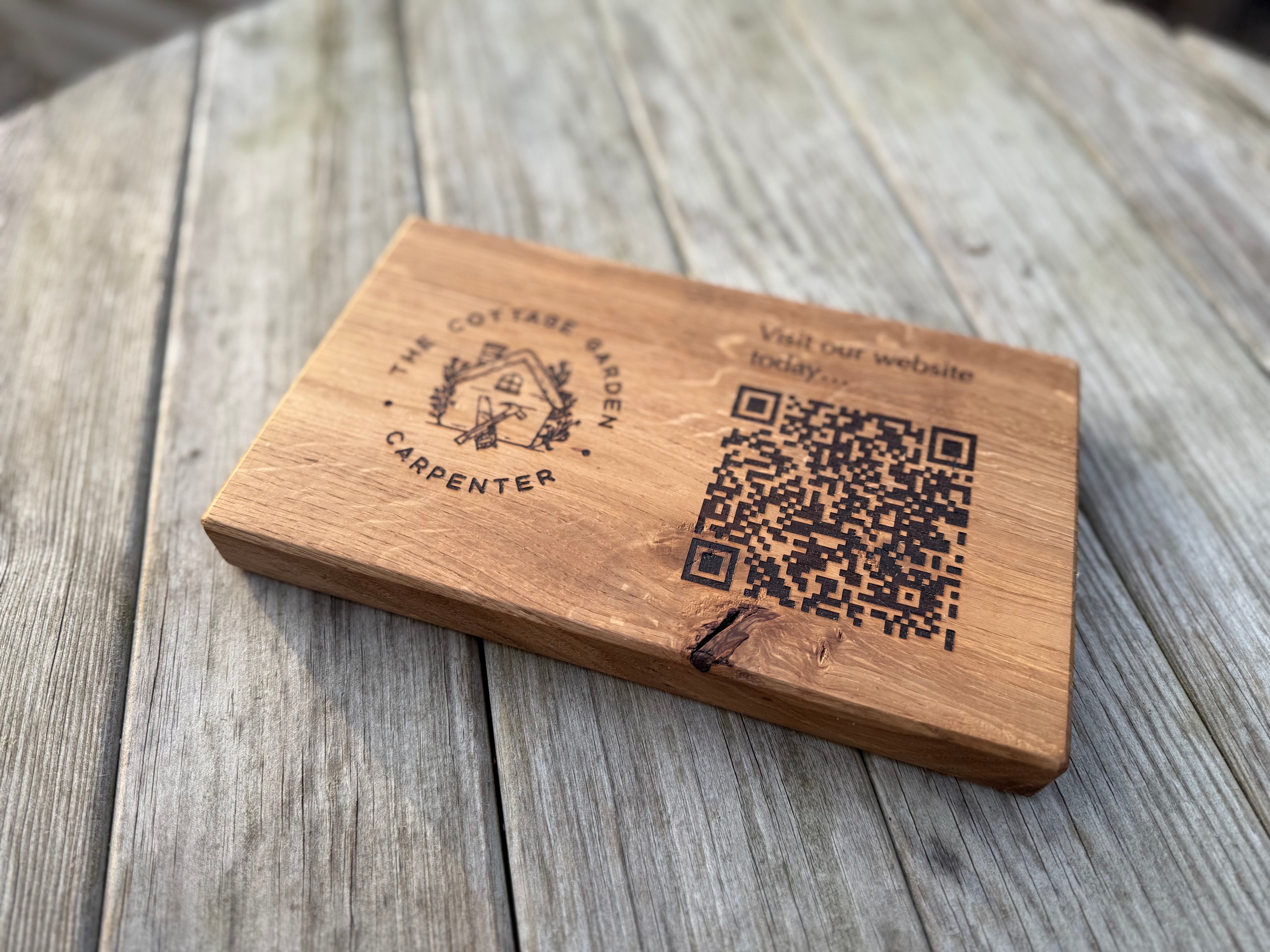 Solid Oak Tabletop/Desk/Reception Sign: Customisable Tabletop Display - QR Code