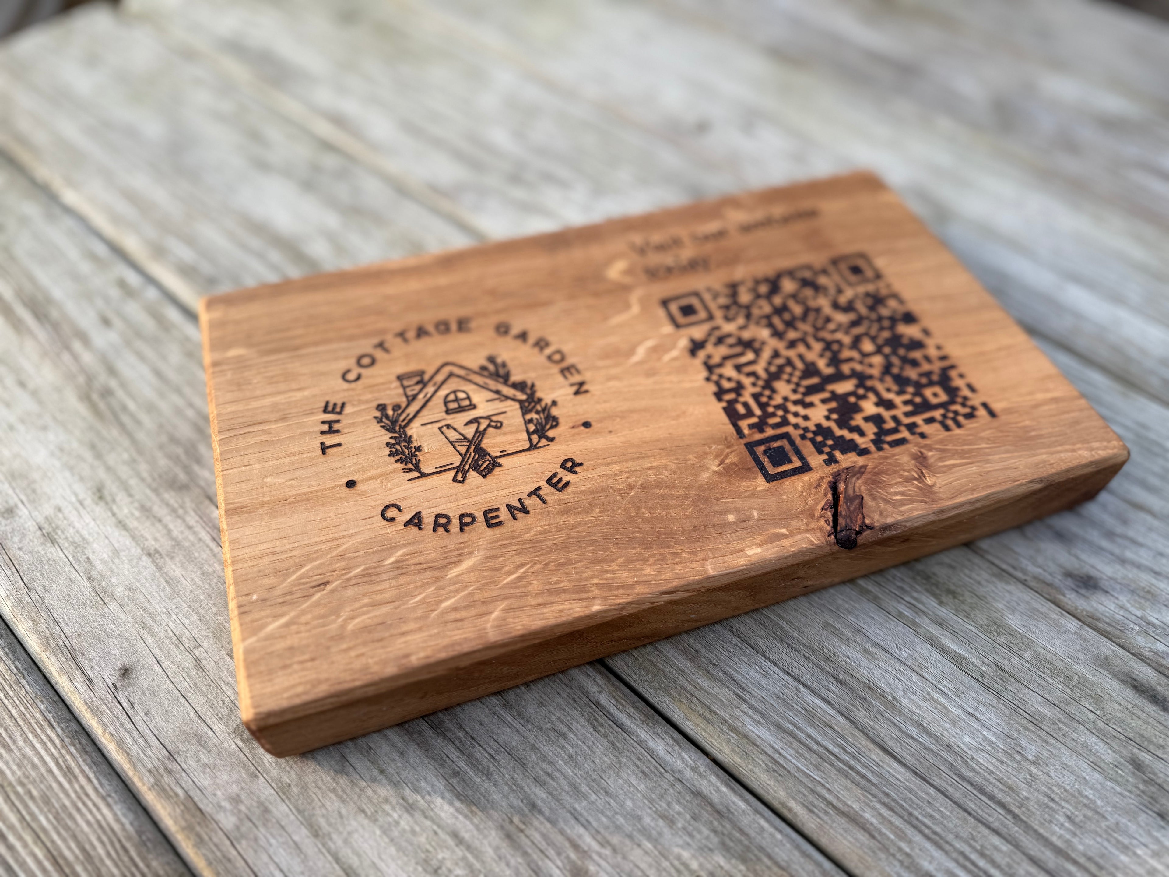 Solid Oak Tabletop/Desk/Reception Sign: Customisable Tabletop Display - QR Code