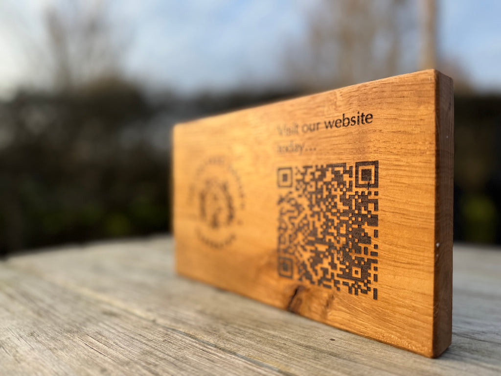 Solid Oak Tabletop/Desk/Reception Sign: Customisable Tabletop Display - QR Code