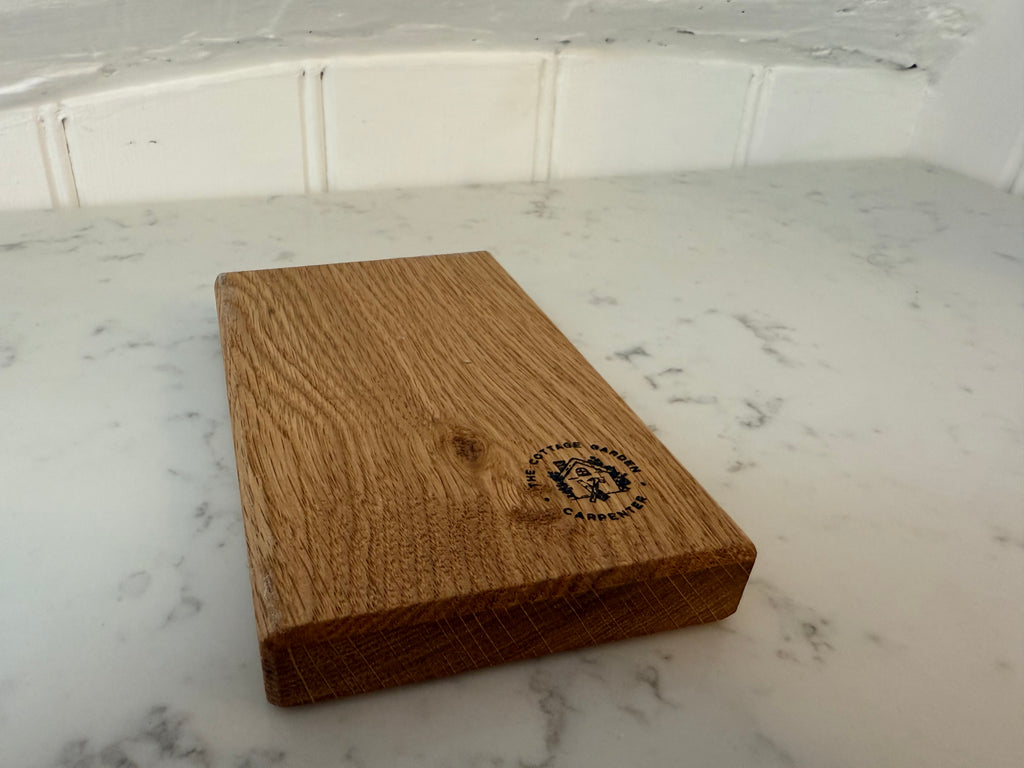 Natural Solid Oak Golf Ball Display Stand - Handmade in Hampshire - Desk or Display Golf Enthusiast Gift - Solid Wood - Personalisable